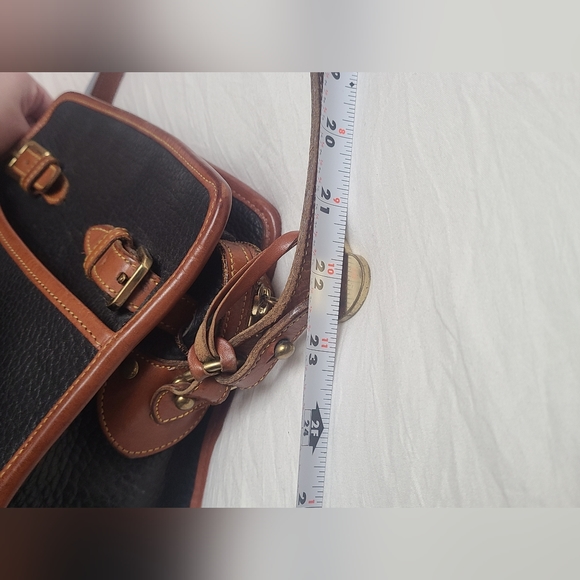 Vintage Dooney & Bourke Buckle Satchel Purse Black Pebbled Leather USA Designer - Picture 16 of 16